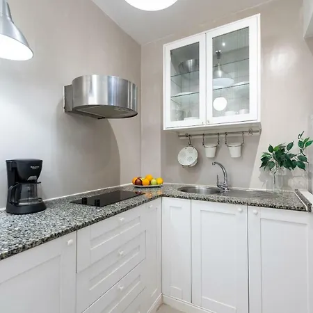 Semesterbostad Views With Terrace By Canariasgetaway *